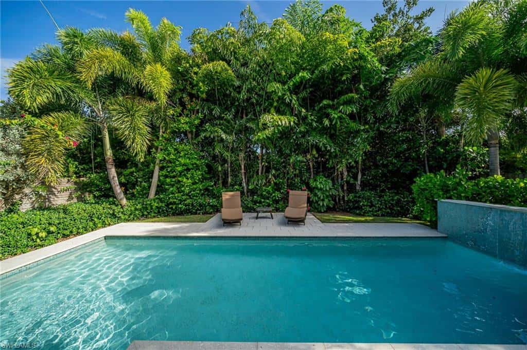 723 Myrtle Ter, Naples, photo 37