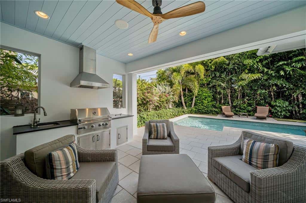 723 Myrtle Ter, Naples, photo 35