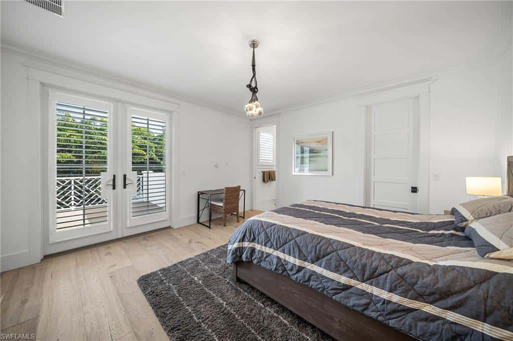 723 Myrtle Ter, Naples, photo 29