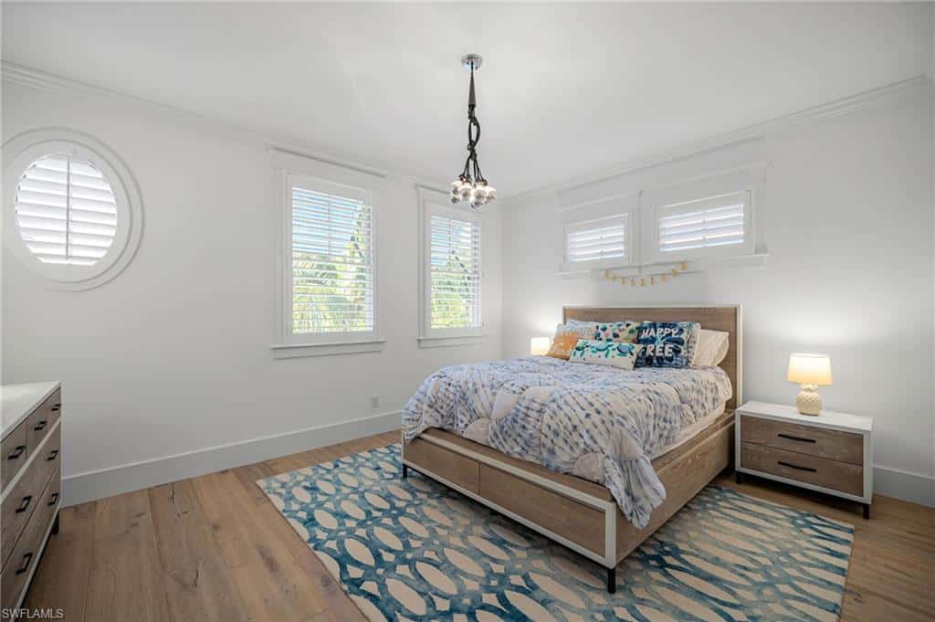 723 Myrtle Ter, Naples, photo 25