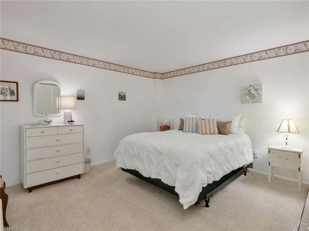 2150 Gulf Shore Blvd #407, Naples, photo 22