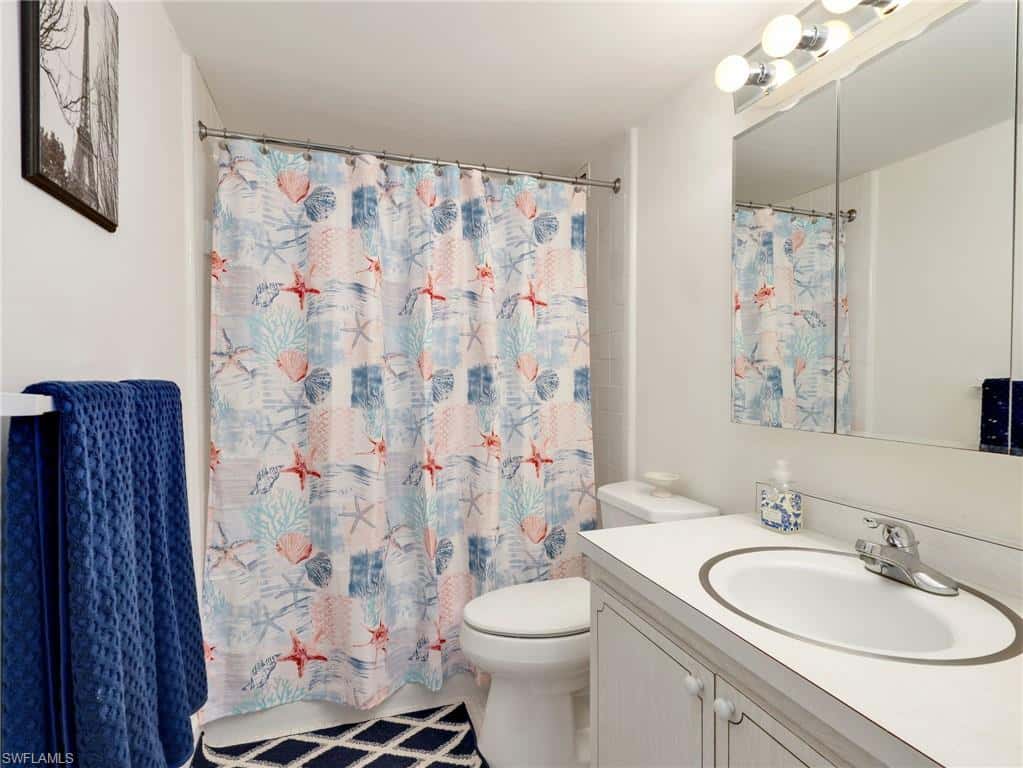 2150 Gulf Shore Blvd #407, Naples, photo 24
