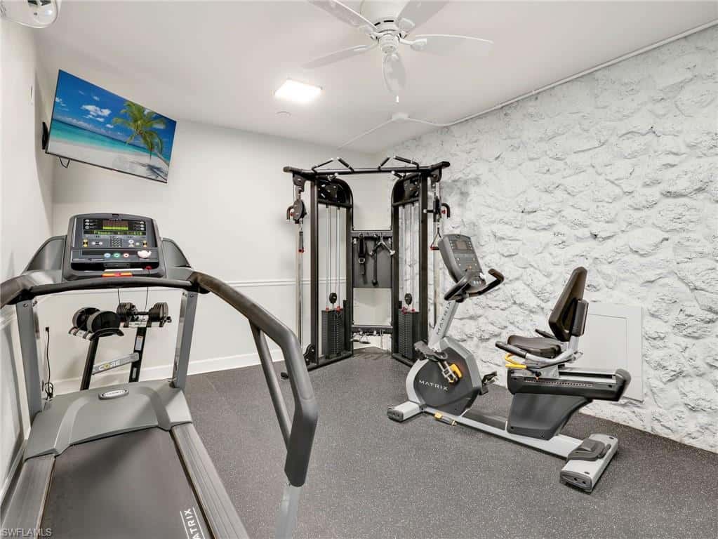 2150 Gulf Shore Blvd #407, Naples, photo 31