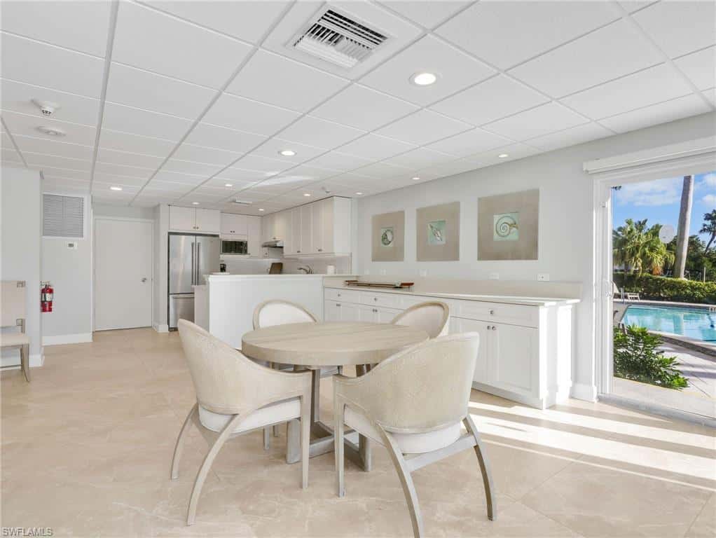 2150 Gulf Shore Blvd #407, Naples, photo 29