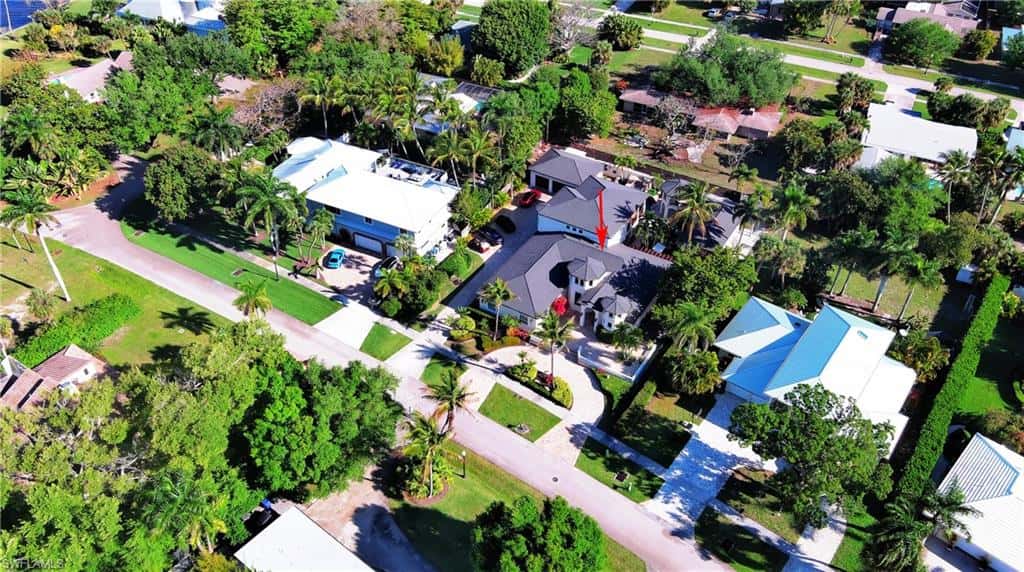 1229 Plumosa Dr, Fort Myers, photo 4
