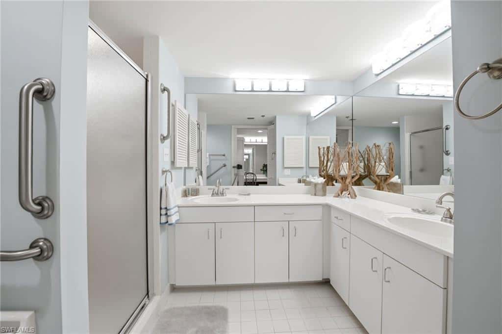6361 Pelican Bay Blvd #802, Naples, photo 9