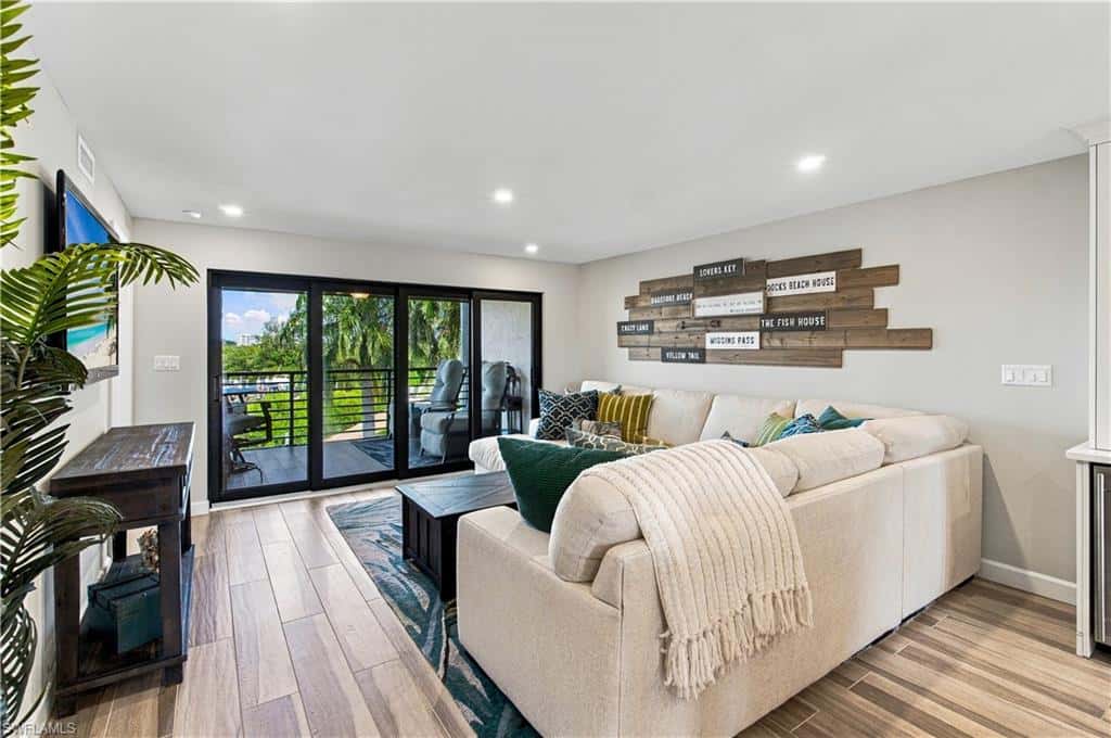 226 3rd St #215, Bonita Springs, photo 12