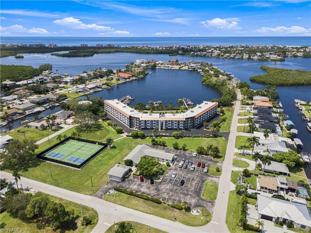 226 3rd St #215, Bonita Springs, photo 36