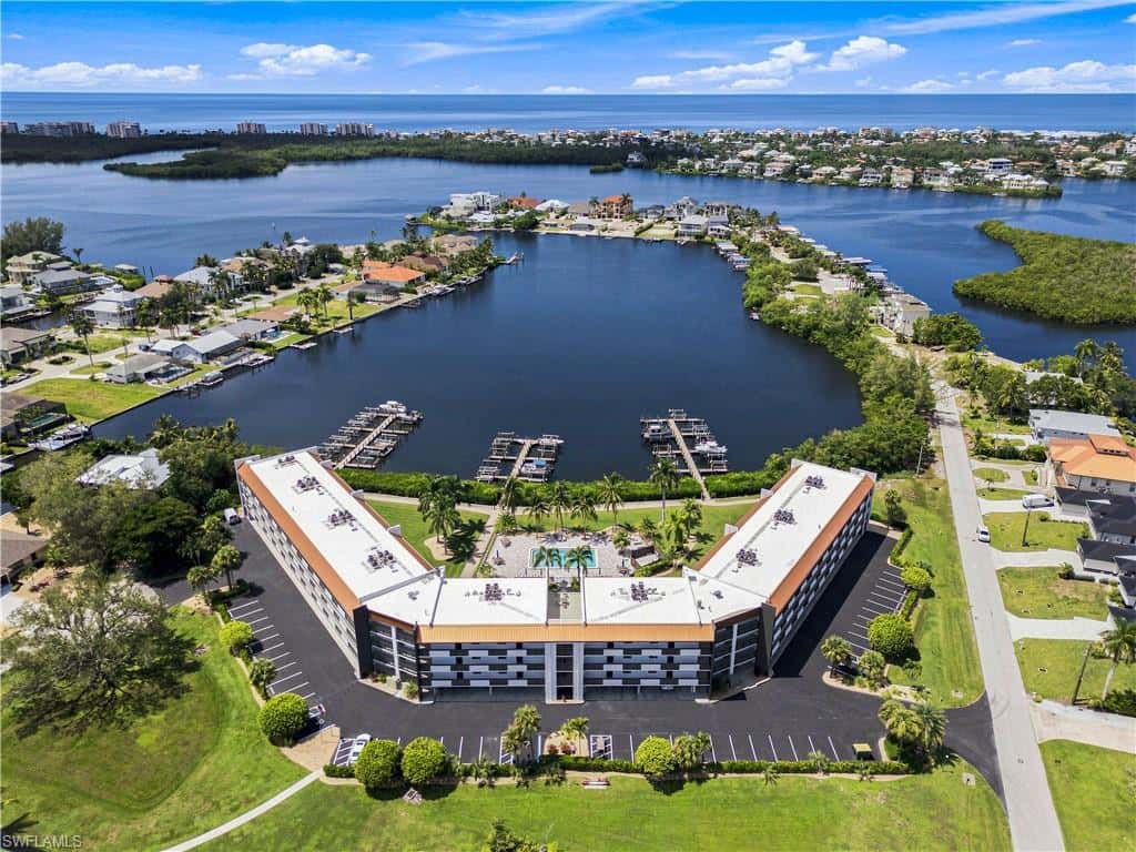 226 3rd St #215, Bonita Springs, photo 32