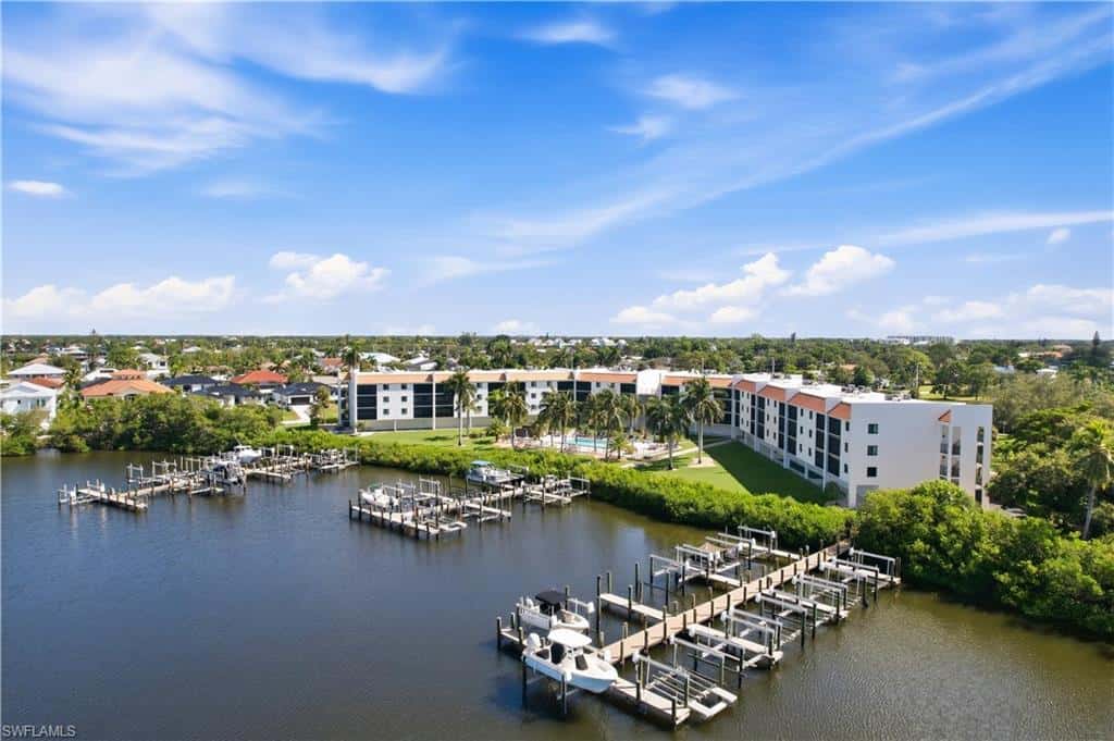 226 3rd St #215, Bonita Springs, photo 5