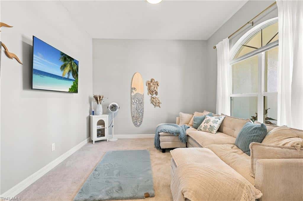 1909 29th Ter, Cape Coral, photo 17