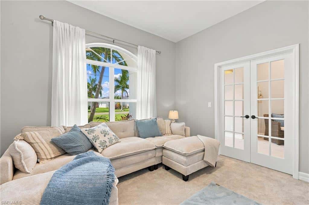 1909 29th Ter, Cape Coral, photo 16
