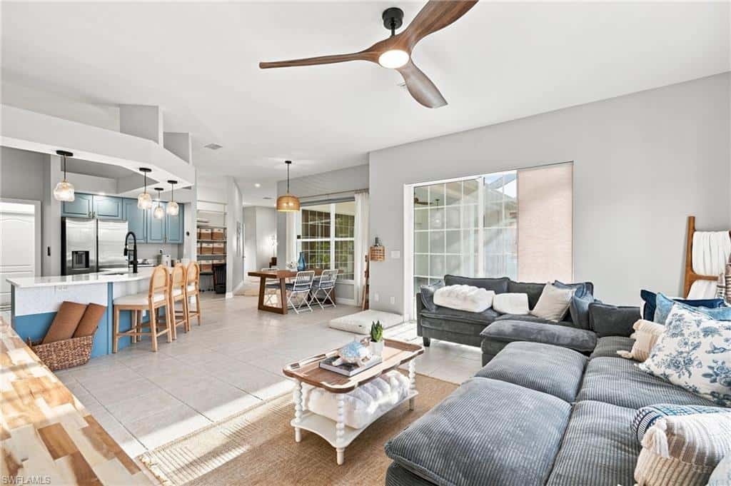 1909 29th Ter, Cape Coral, photo 9