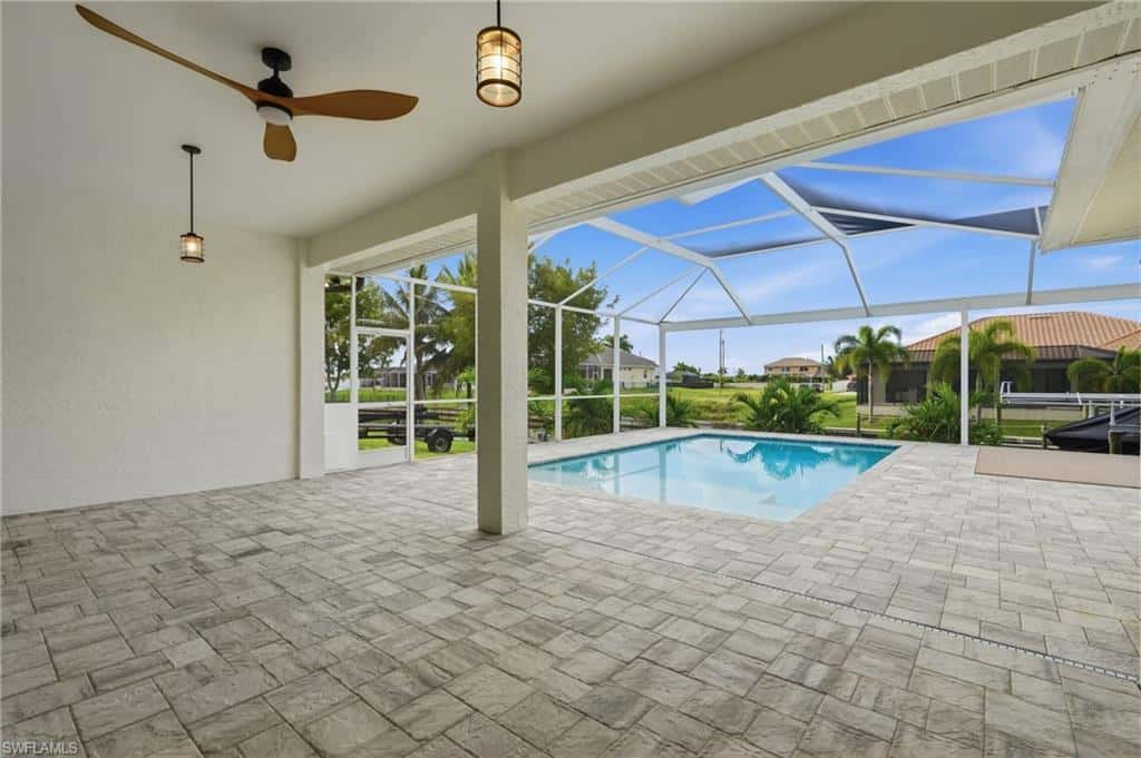 1909 29th Ter, Cape Coral, photo 34