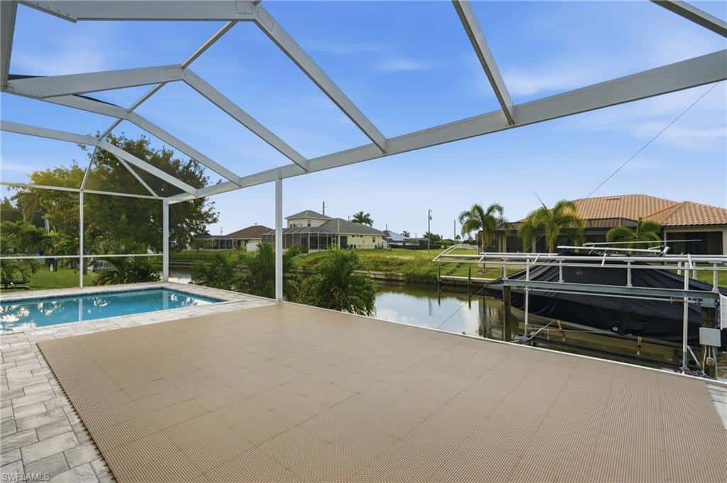 1909 29th Ter, Cape Coral, photo 37