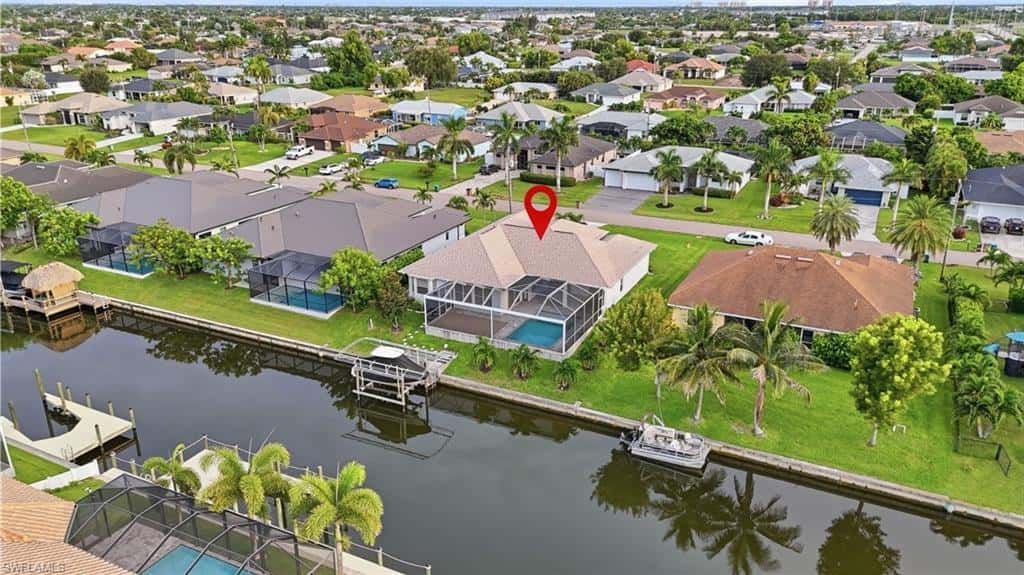 1909 29th Ter, Cape Coral, photo 40