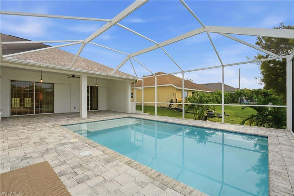 1909 29th Ter, Cape Coral, photo 35