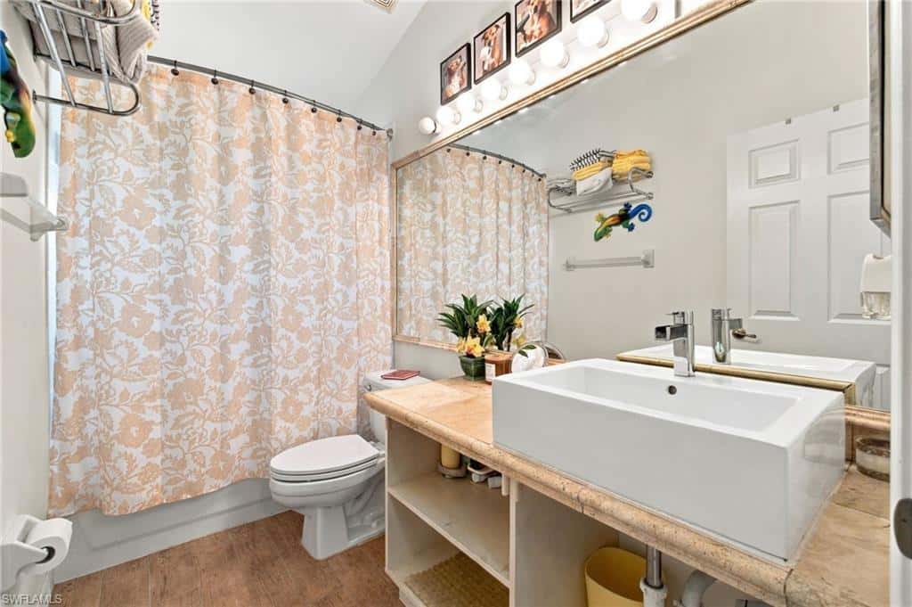 22175 Seashore Cir, Estero, photo 26