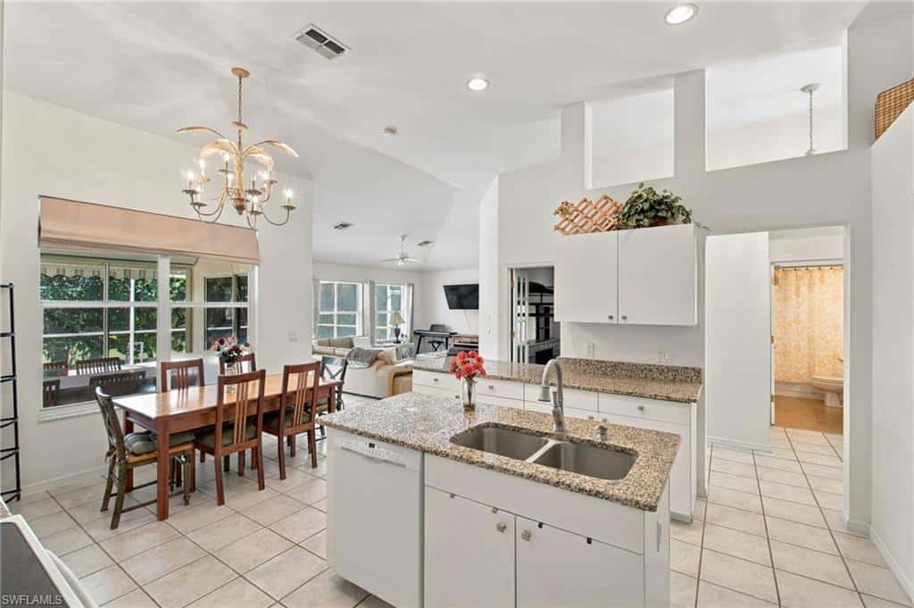 22175 Seashore Cir, Estero, photo 11