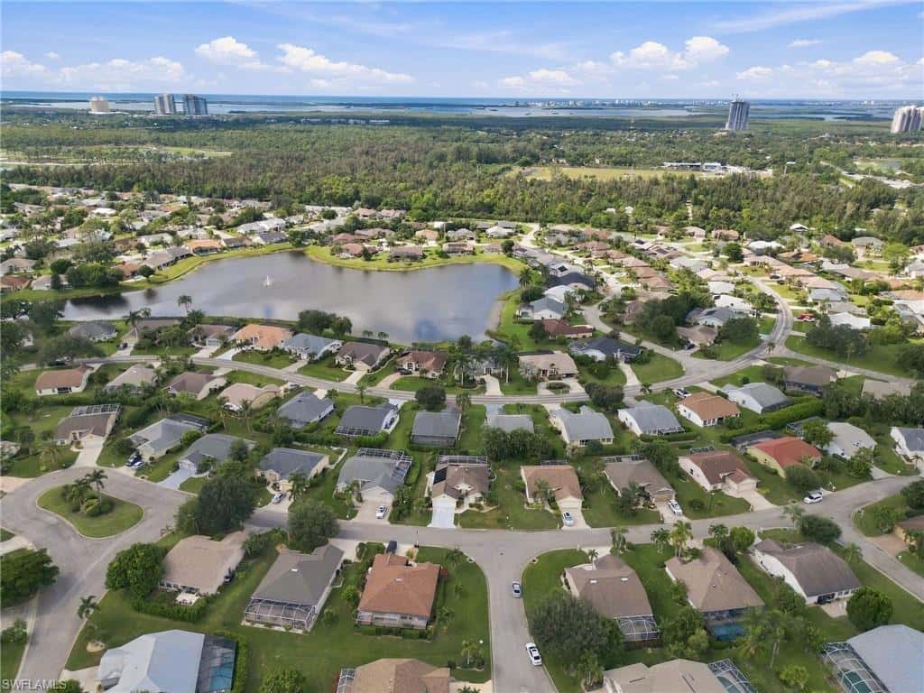 22175 Seashore Cir, Estero, photo 39