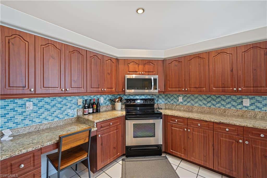 19291 Pine Glen Dr, Fort Myers, photo 12