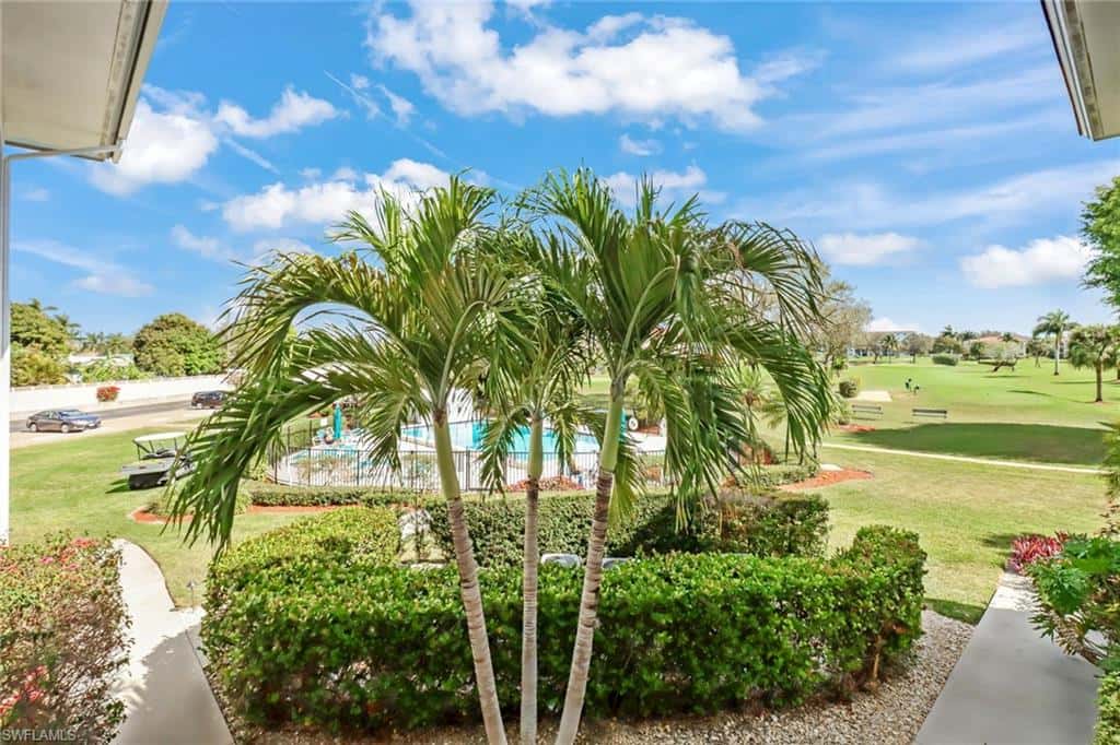 5 High Point Cir #211, Naples, photo 4