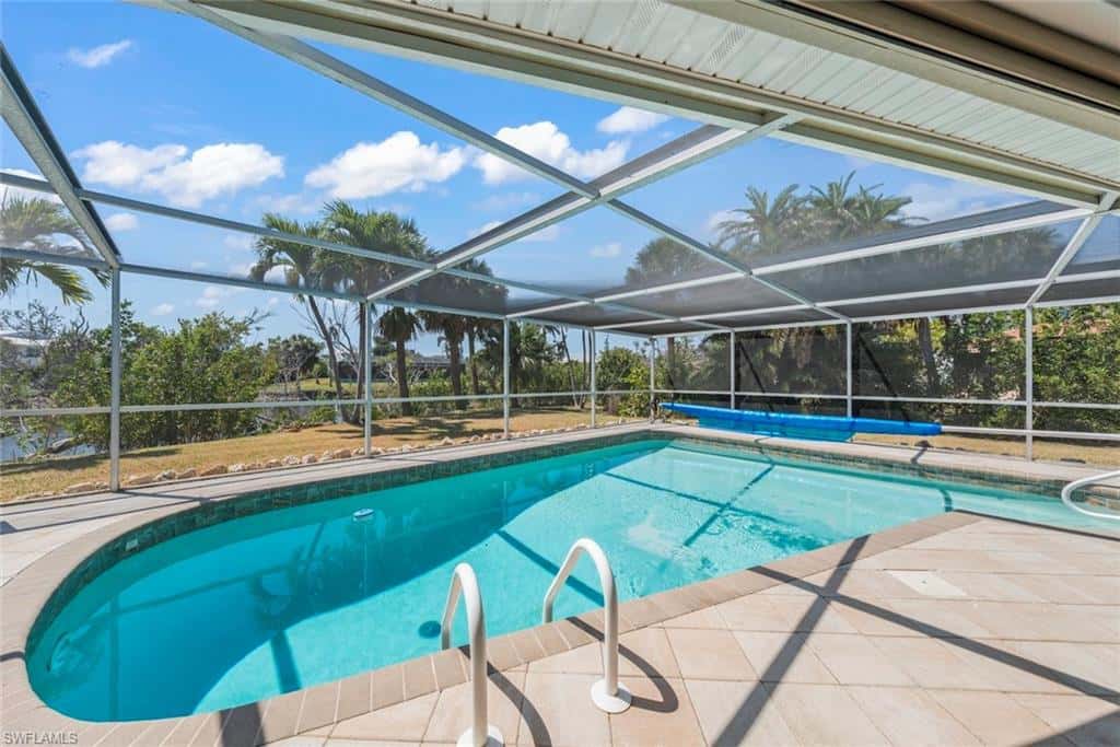 9421 Moonlight Dr, Sanibel, photo 23