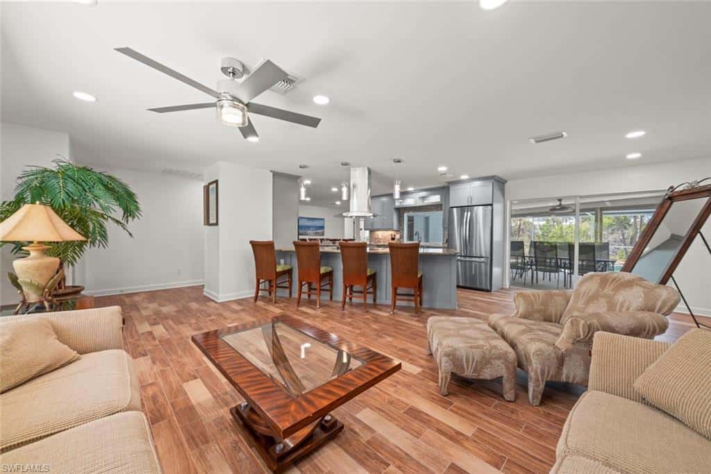 9421 Moonlight Dr, Sanibel, photo 6