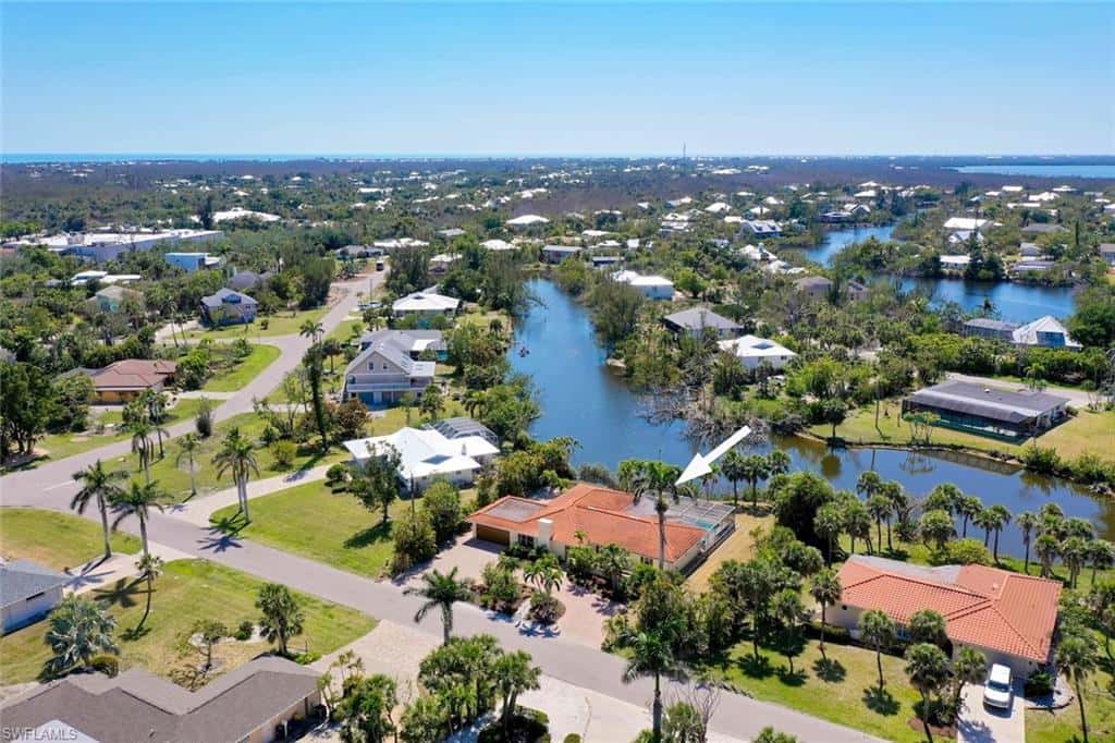 9421 Moonlight Dr, Sanibel, photo 47