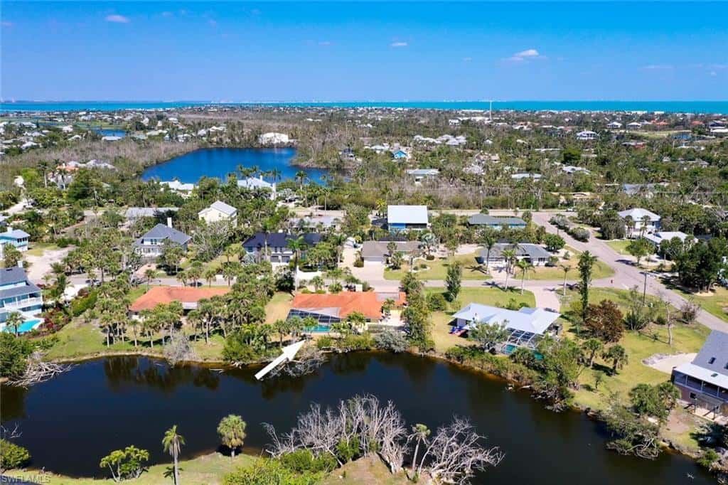 9421 Moonlight Dr, Sanibel, photo 49