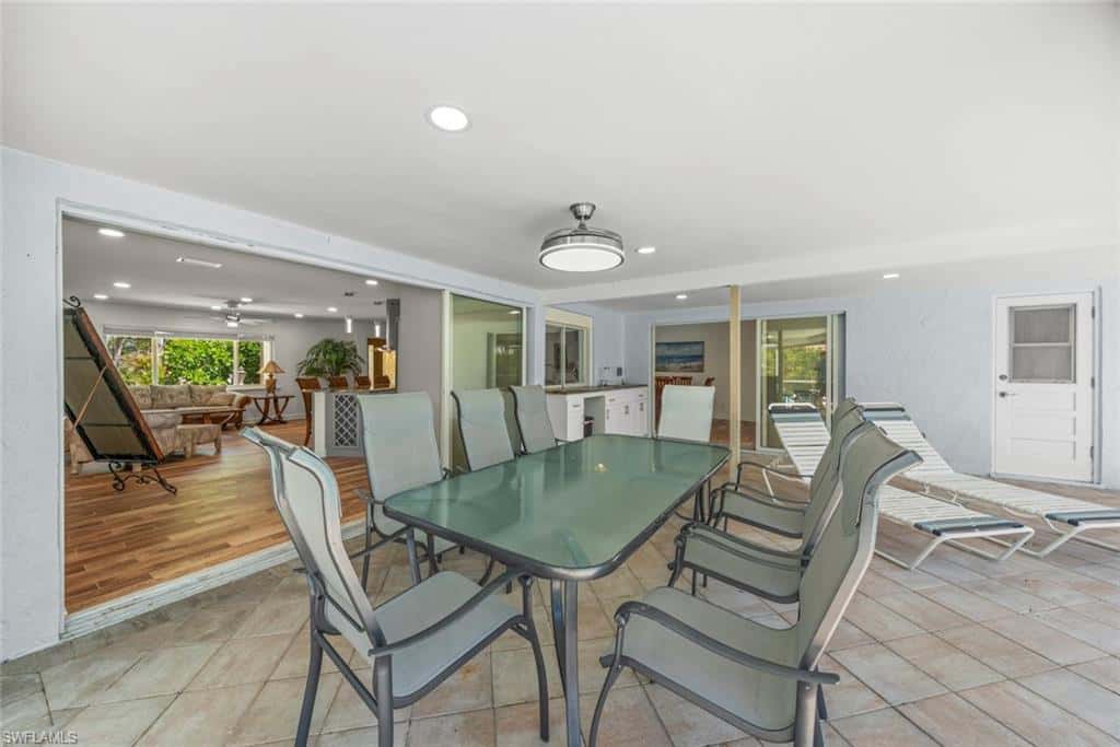 9421 Moonlight Dr, Sanibel, photo 21