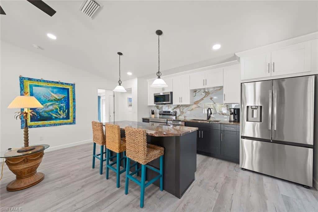534 Piedmont Rd, Sanibel, photo 12