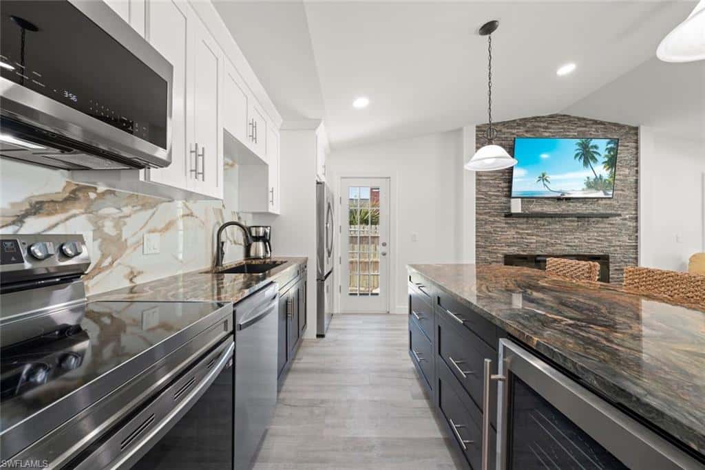 534 Piedmont Rd, Sanibel, photo 15