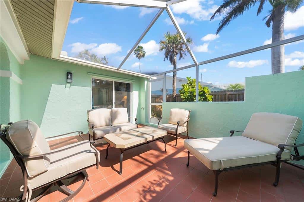 534 Piedmont Rd, Sanibel, photo 4