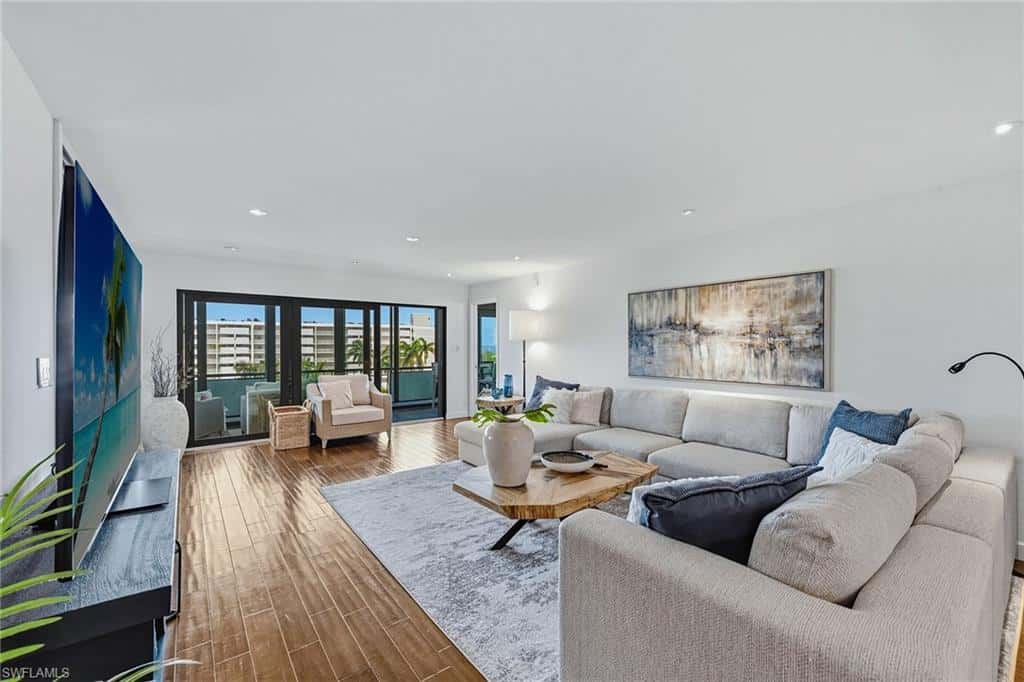 3430 Gulf Shore Blvd #6j, Naples, photo 7
