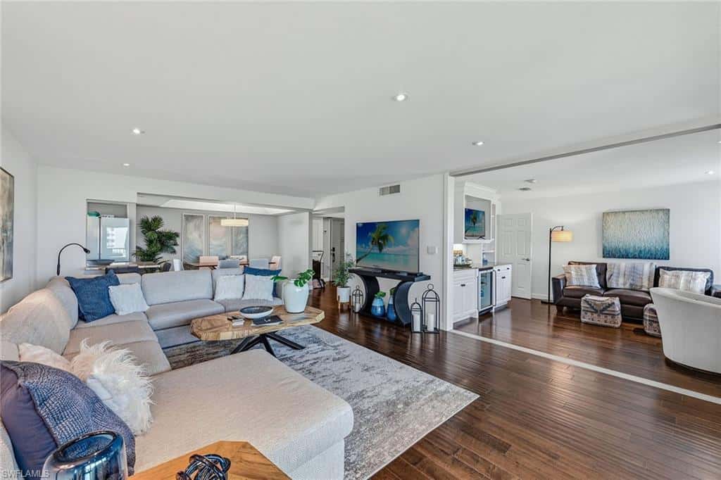 3430 Gulf Shore Blvd #6j, Naples, photo 9