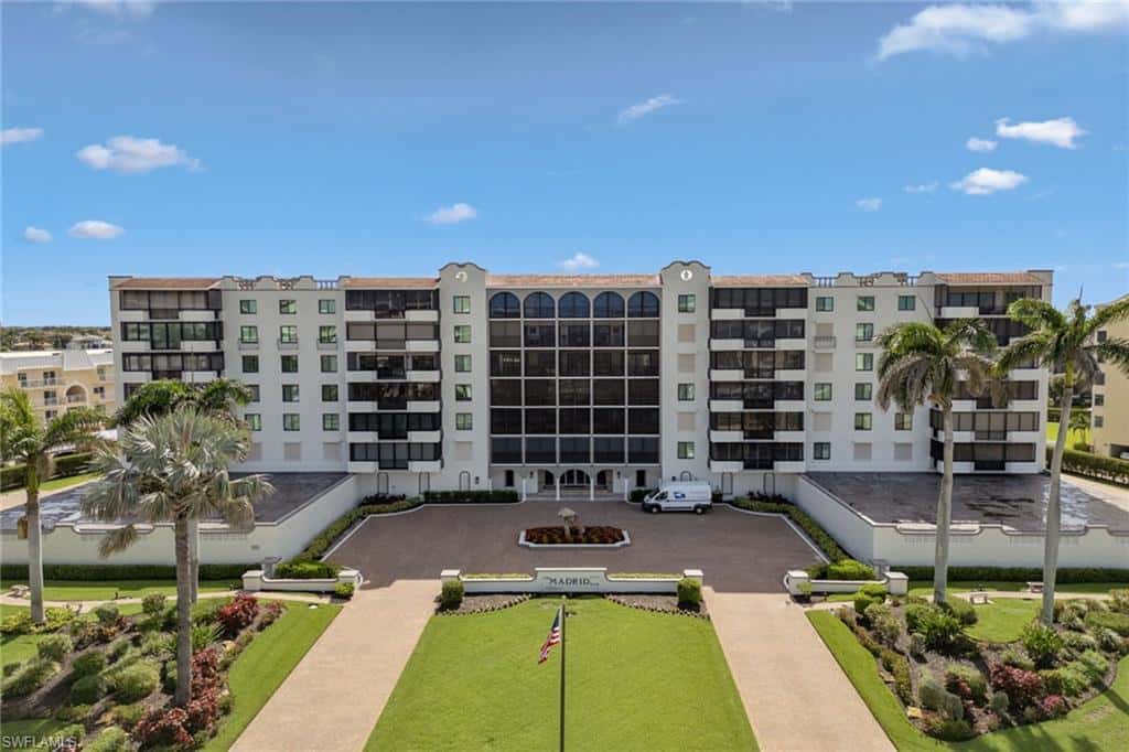 3430 Gulf Shore Blvd #6j, Naples, photo 30