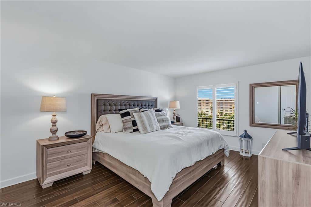 3430 Gulf Shore Blvd #6j, Naples, photo 15
