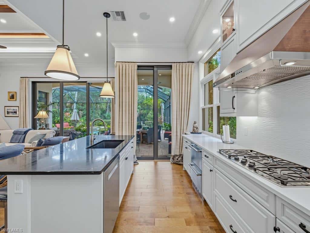 18051 Lagos Way, Naples, photo 4
