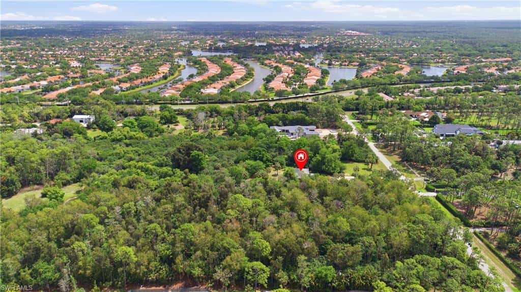 5681 Bur Oaks Ln, Naples, photo 5