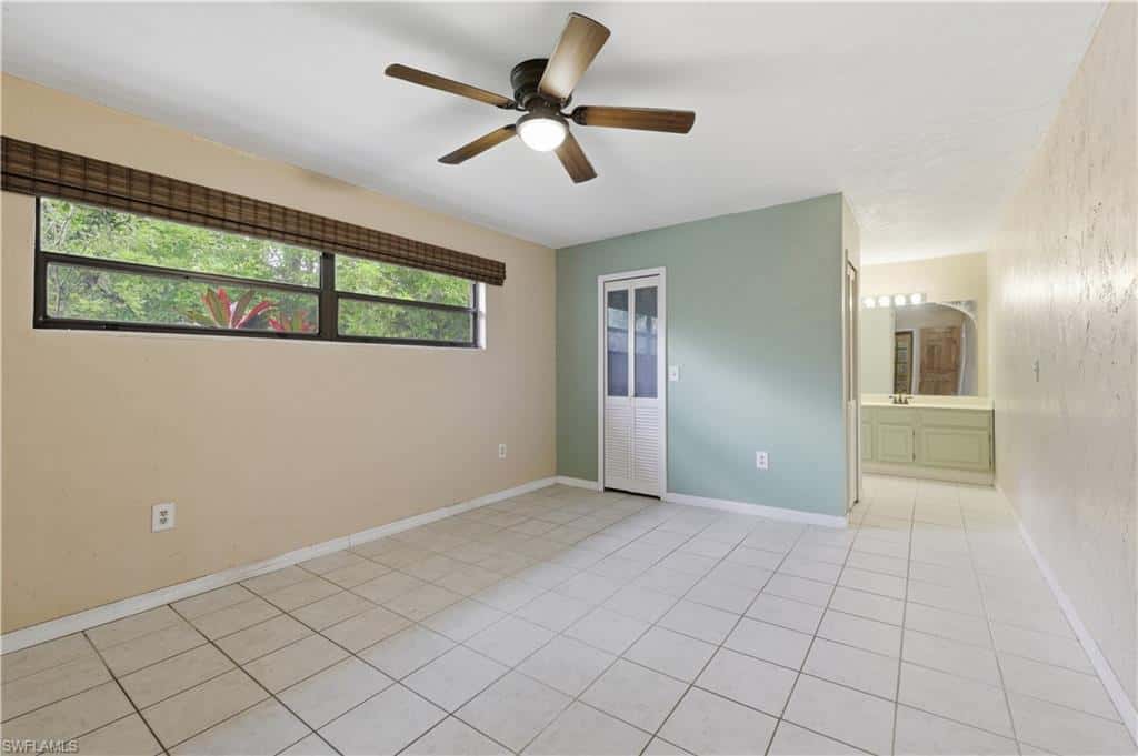 5681 Bur Oaks Ln, Naples, photo 14