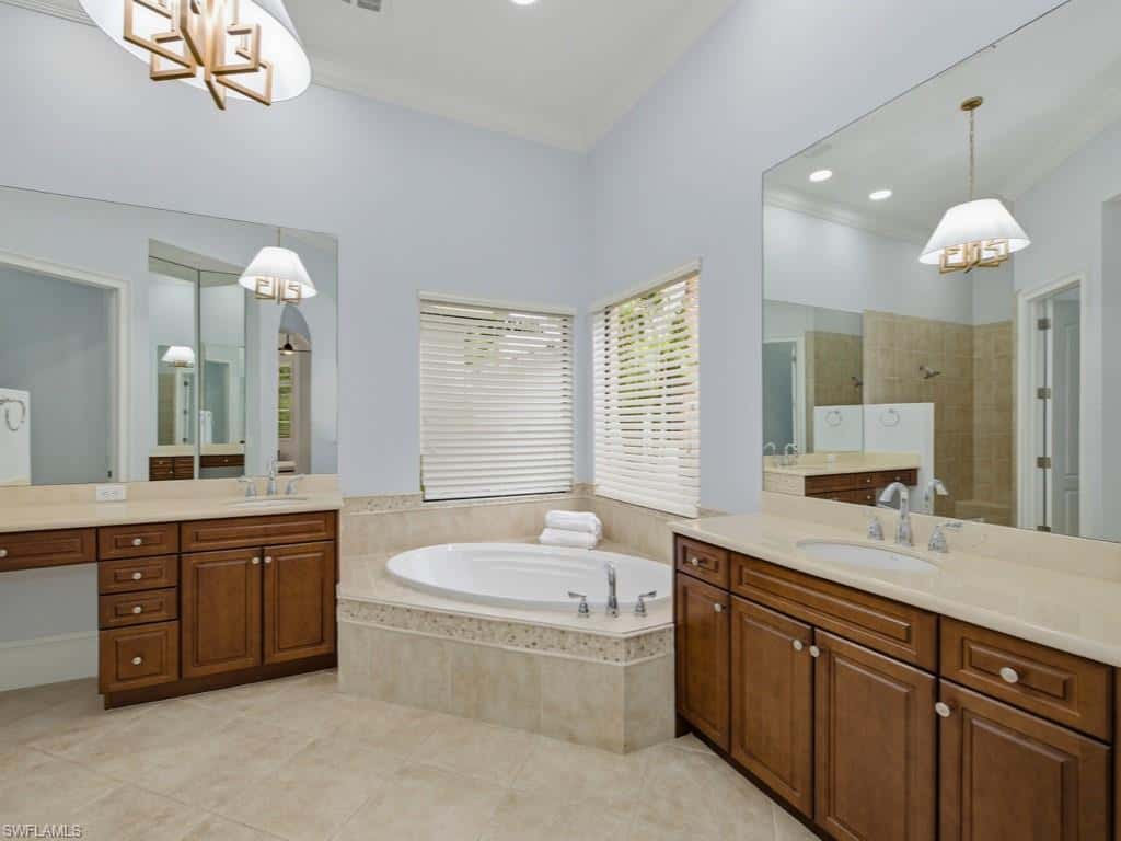 18091 Lagos Way, Naples, photo 13