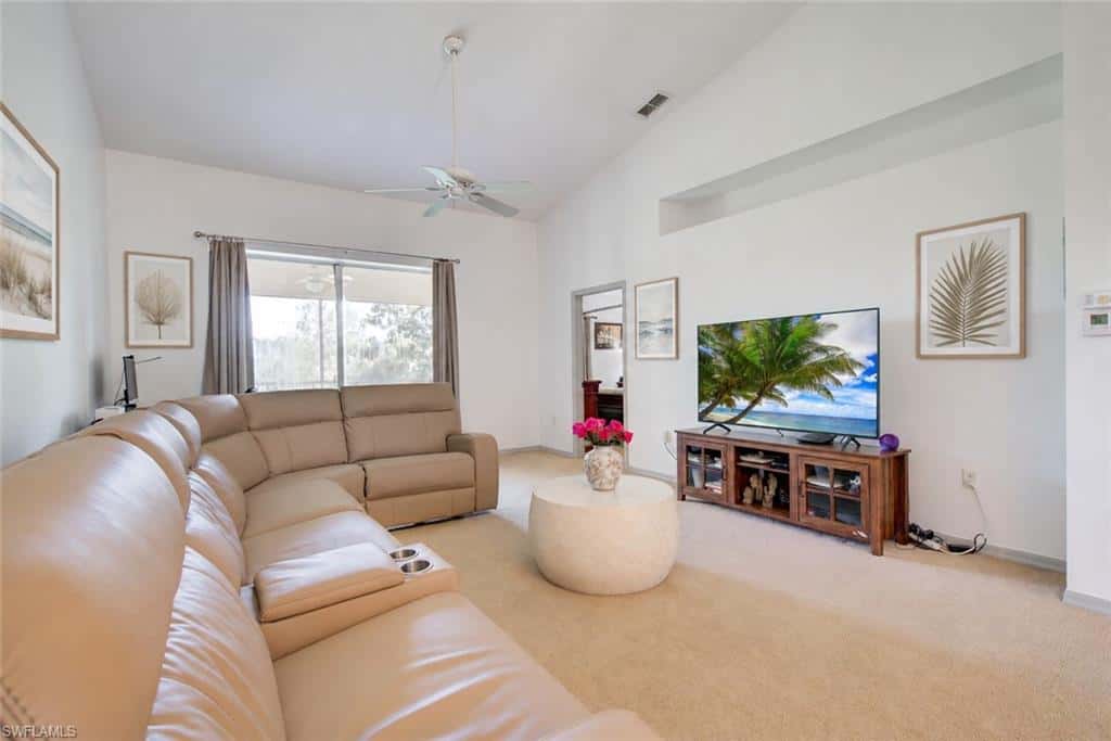 475 Robin Hood Cir #202, Naples, photo 6