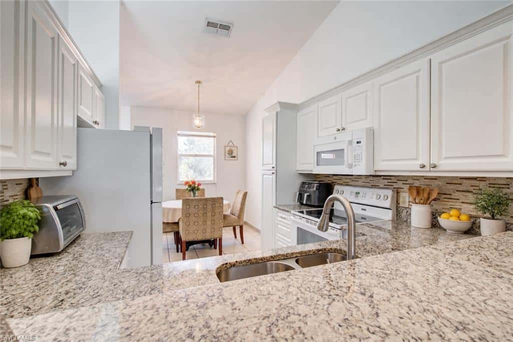 475 Robin Hood Cir #202, Naples, photo 9