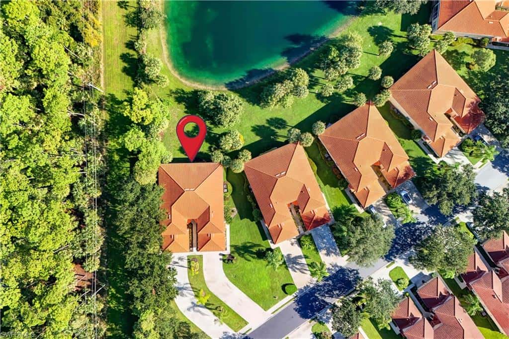 475 Robin Hood Cir #202, Naples, photo 8
