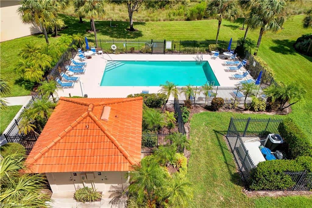 475 Robin Hood Cir #202, Naples, photo 25