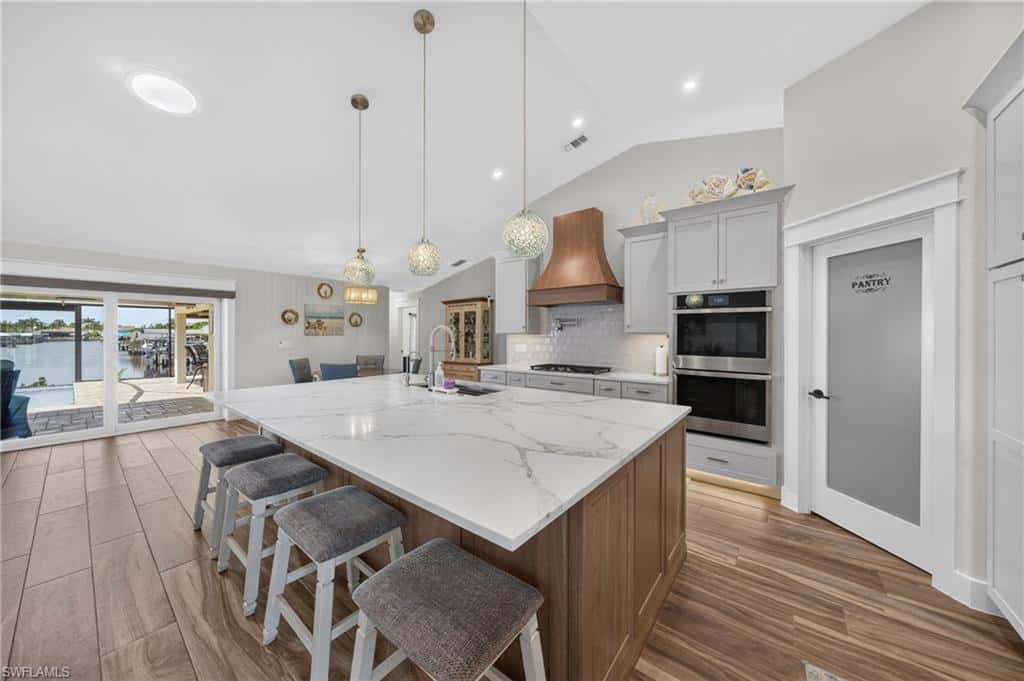 8 36th Ave, Cape Coral, photo 9