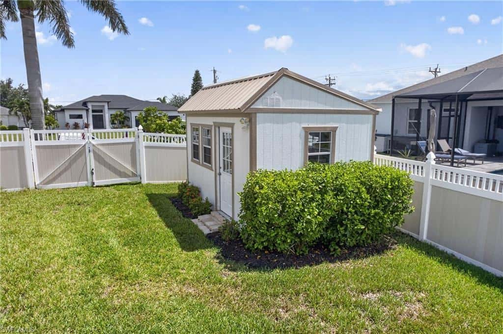 8 36th Ave, Cape Coral, photo 44