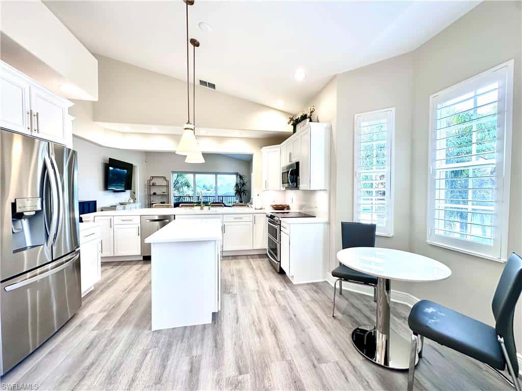 6438 Legacy Cir #304, Naples, photo 10