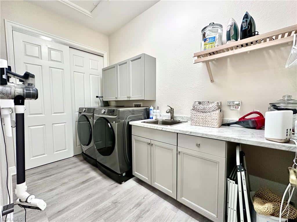 6438 Legacy Cir #304, Naples, photo 33